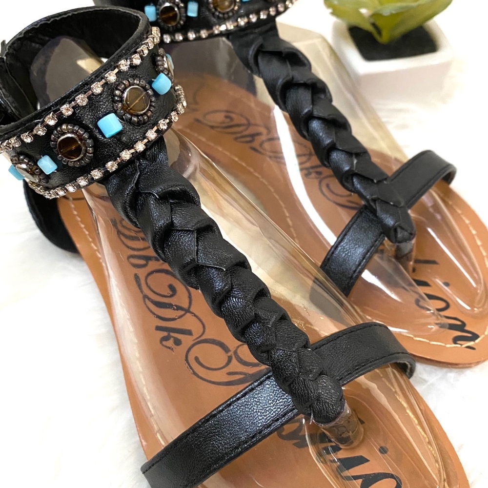 NWT black strappy sandals rhinestones - Picture 3 of 4